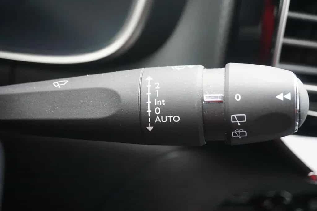 Citroën C5 Aircross 1.2 Pure Tech Feel Pack LED Kamera 09/2023-photo-24