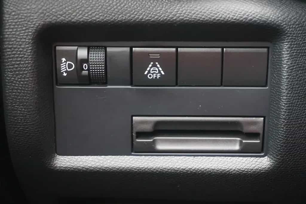 Citroën C5 Aircross 1.2 Pure Tech Feel Pack LED Kamera 09/2023-photo-25