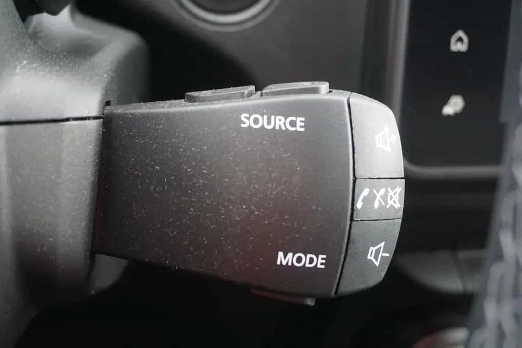 Dacia Duster II 1.3 TCE Extreme LED Navi 360° Tempomat 10/2023-photo-24