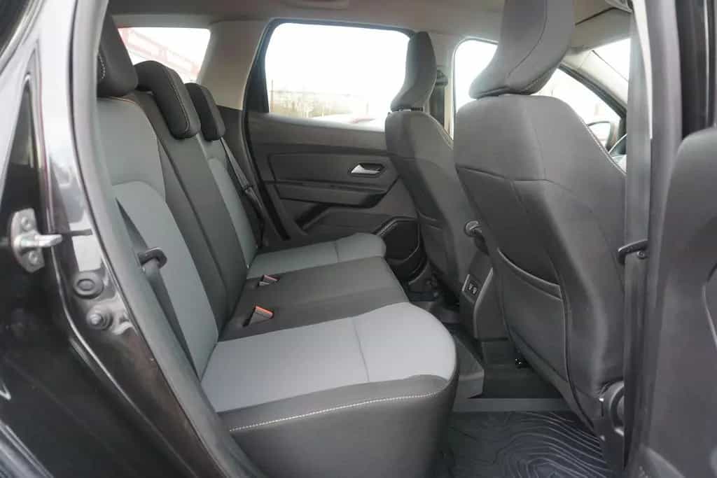 Dacia Duster II 1.3 TCE Extreme LED Navi 360° Tempomat 10/2023-photo-31