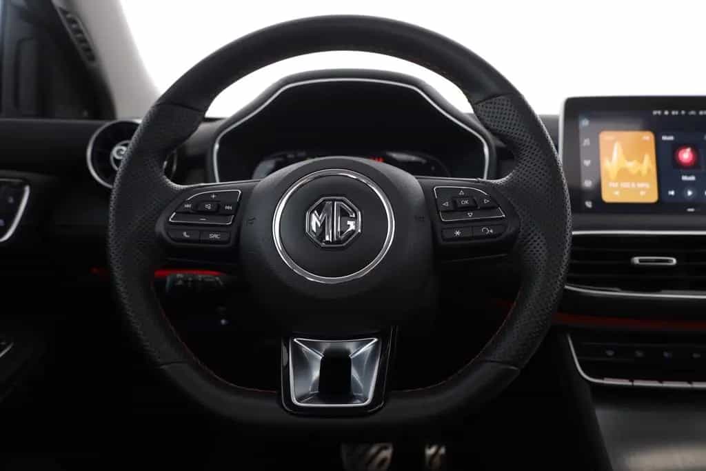 MG HS 1.5 T-GDI Luxury Aut. LED ACC Pano Navi 01/2024-photo-12