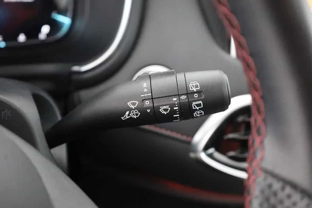 MG HS 1.5 T-GDI Luxury Aut. LED ACC Pano Navi 01/2024-photo-17