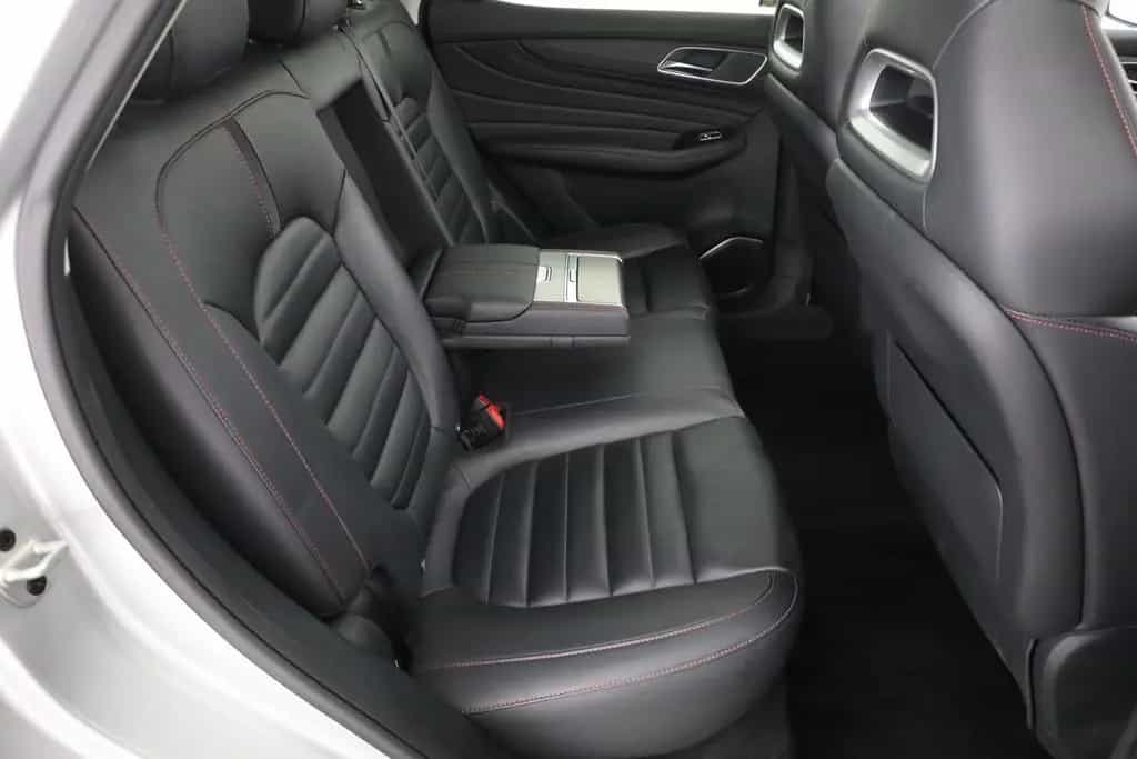 MG HS 1.5 T-GDI Luxury Aut. LED ACC Pano Navi 01/2024-photo-21