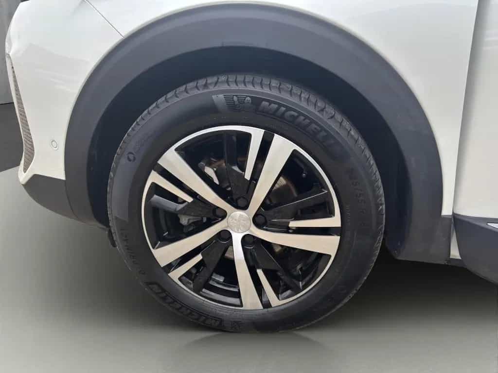 Peugeot 3008 1.2 PT130 GT EAT8 PANO ACC SHZ Focal Navi D 02/2023-photo-10