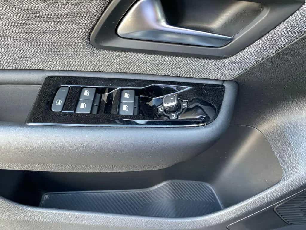 Citroën C5 X 130 Automatik FEEL PACK *ACC*Navi*19Zoll* 06/2023-photo-17