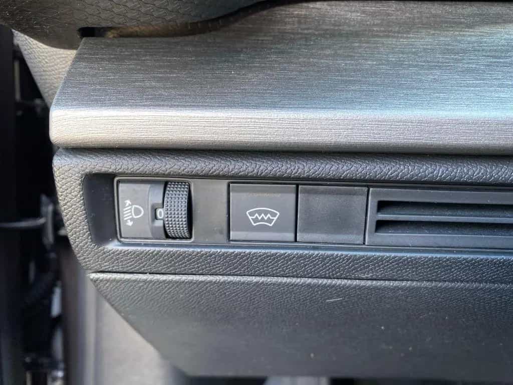 Citroën C5 X 130 Automatik FEEL PACK *ACC*Navi*19Zoll* 06/2023-photo-18
