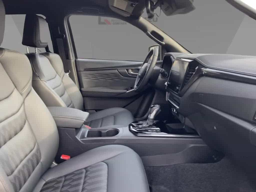 Isuzu D-Max Double Cab 4x4 V-Cross Automatik MY2025 ! 02/2026-photo-9