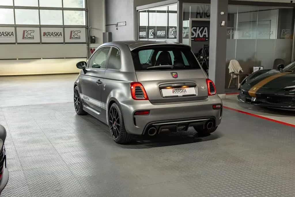Abarth 595 esseesse 70 Years BEATS BREMBO AKRAPOVIC 07/2020-photo-10