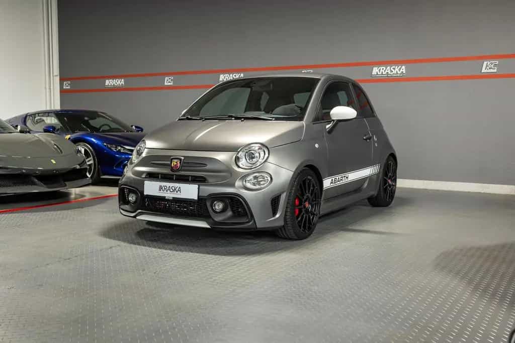 Abarth 595 esseesse 70 Years BEATS BREMBO AKRAPOVIC 07/2020-photo-5