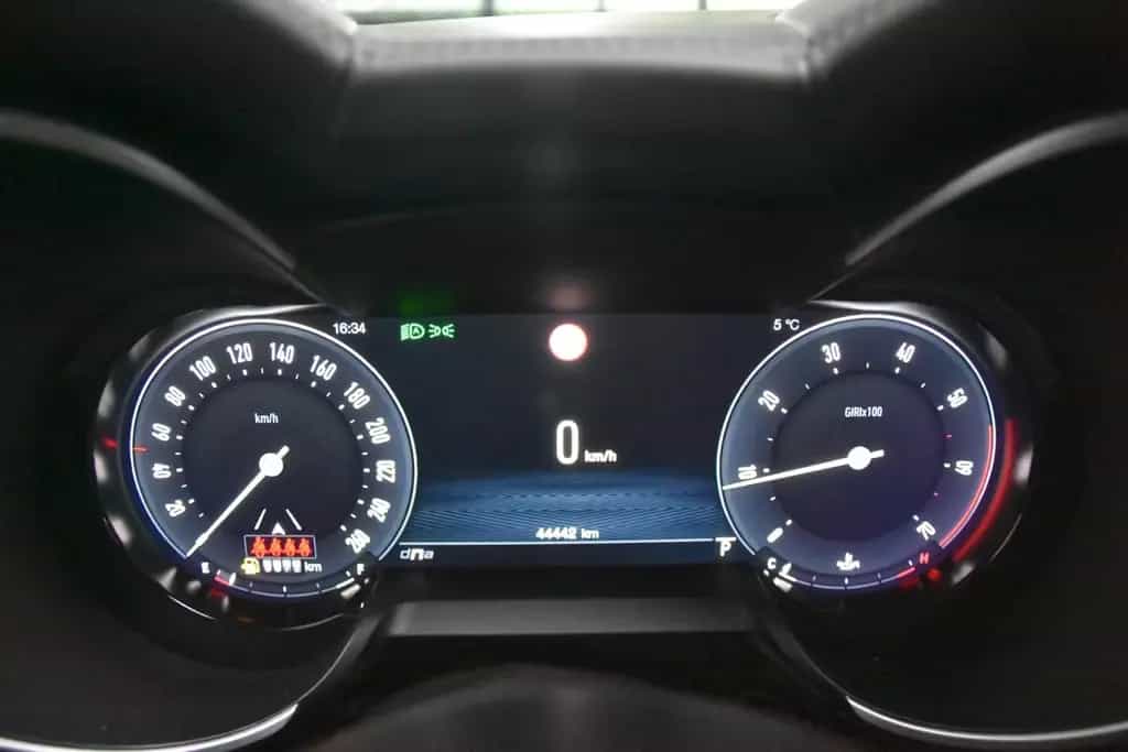Alfa Romeo Stelvio Q4 MatLED Navi Leder Kam HarmKardon ACC 05/2024-photo-18