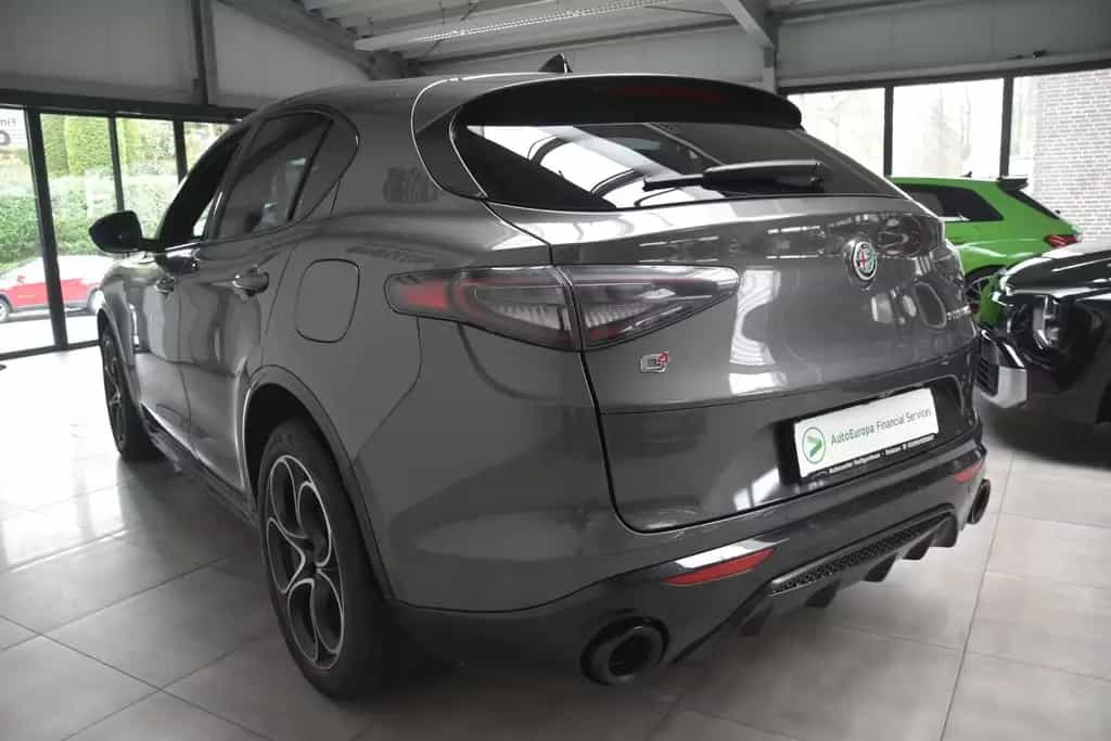 Alfa Romeo Stelvio Q4 MatLED Navi Leder Kam HarmKardon ACC 05/2024-photo-5