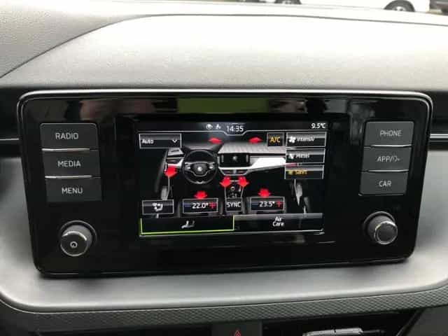 Skoda Kamiq Clever AHZV SmartLink SHZ 04/2022-photo-15