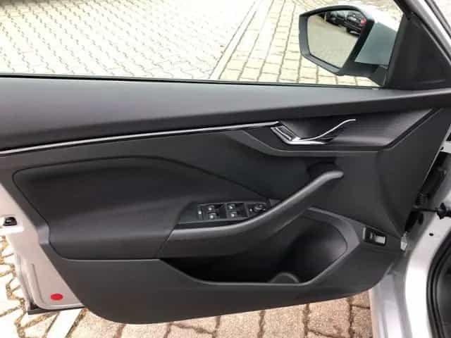 Skoda Kamiq Clever AHZV SmartLink SHZ 04/2022-photo-5