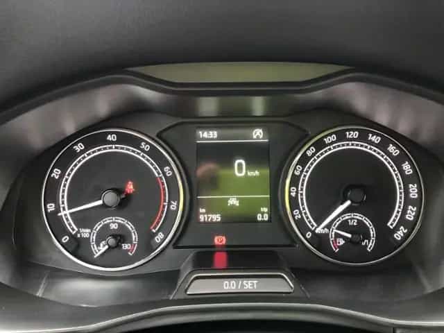 Skoda Kamiq Clever AHZV SmartLink SHZ 04/2022-photo-8