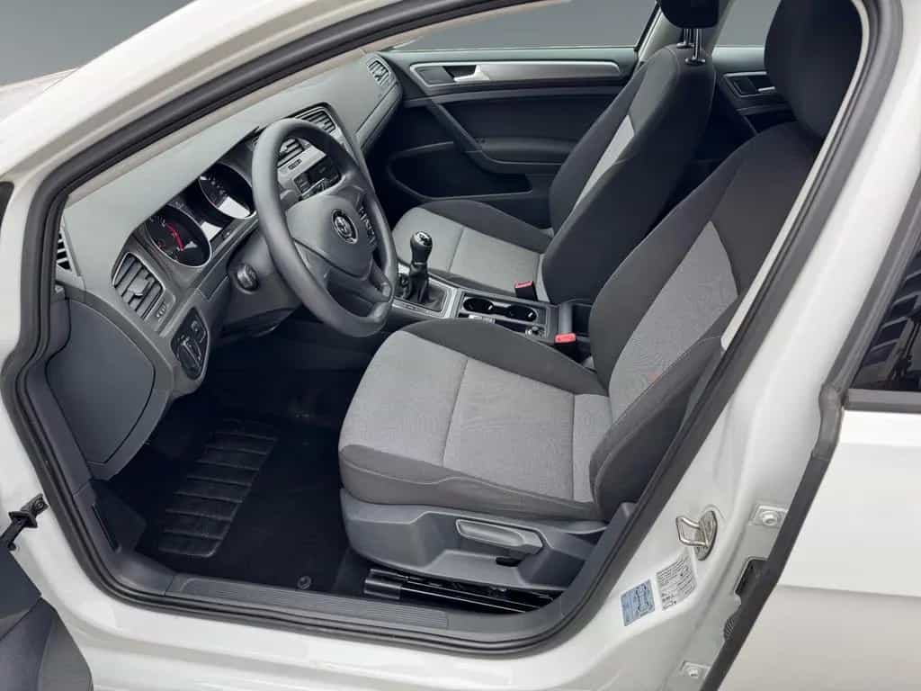 Volkswagen Golf VII Lim. Trendline BMT Klima Einparkhilfe 03/2015-photo-10