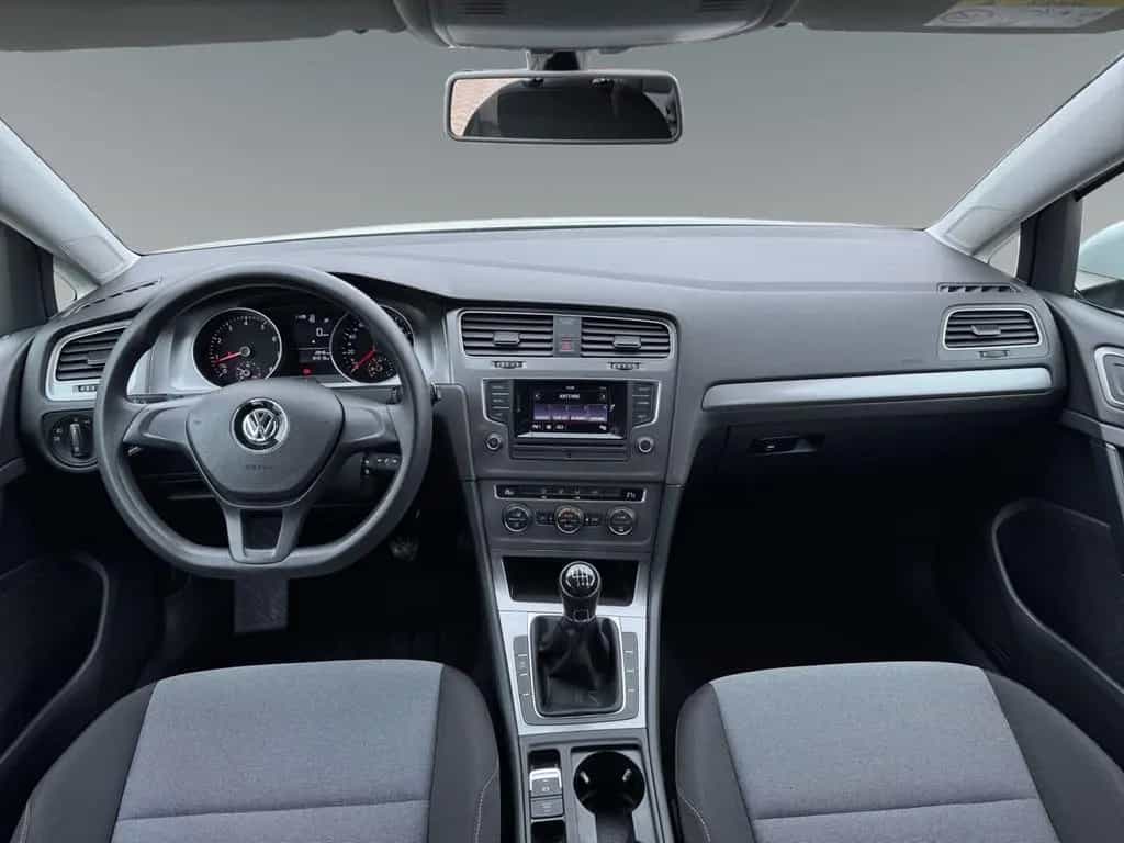 Volkswagen Golf VII Lim. Trendline BMT Klima Einparkhilfe 03/2015-photo-13