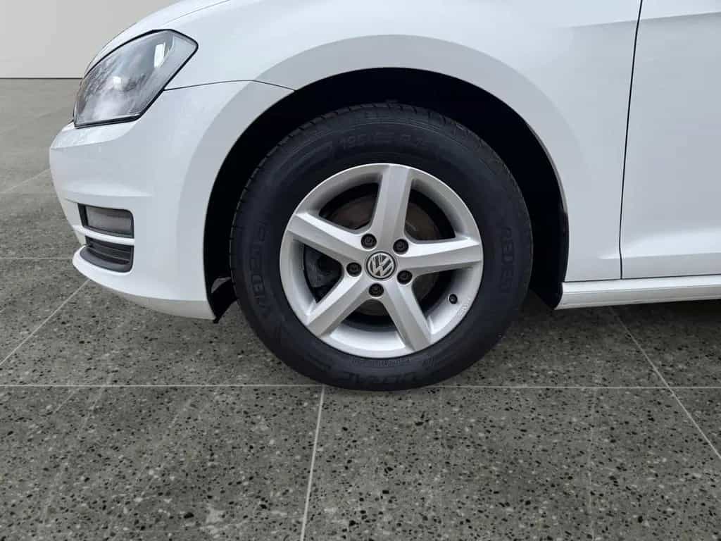 Volkswagen Golf VII Lim. Trendline BMT Klima Einparkhilfe 03/2015-photo-8