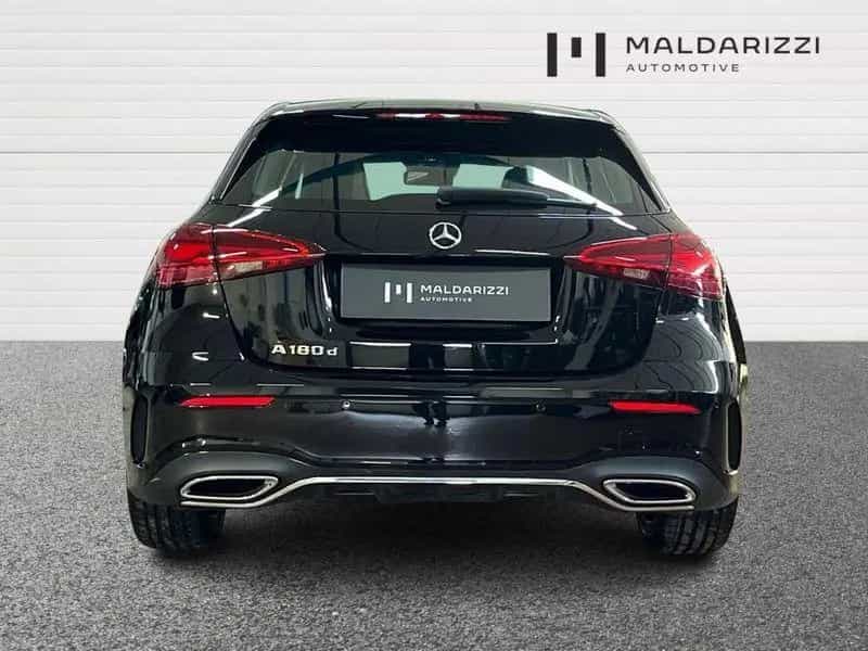 Other Other Mercedes-Benz Classe A - W177 2023 A 180 d AMG L 03/2023-photo-2