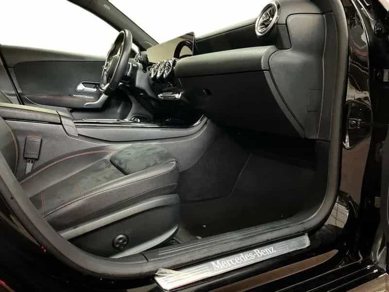 Other Other Mercedes-Benz Classe A - W177 2023 A 180 d AMG L 03/2023-photo-8