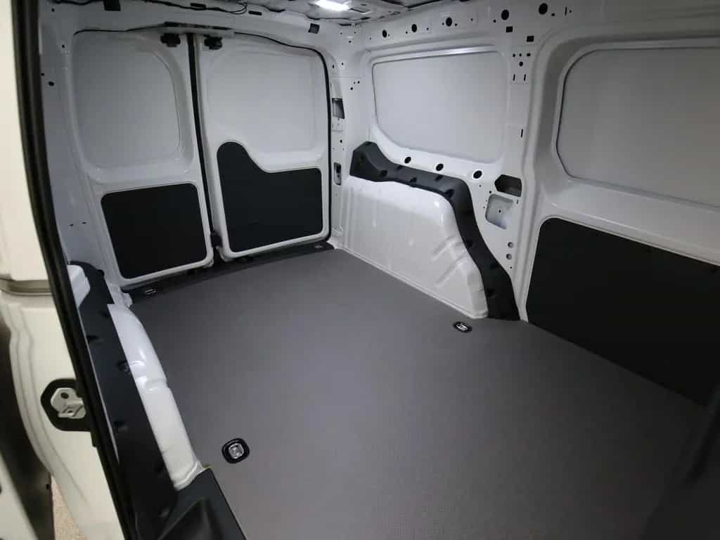 Volkswagen Caddy Maxi Cargo 2.0 TDI 4MOTION 6-Gang AHK Kam null-photo-18