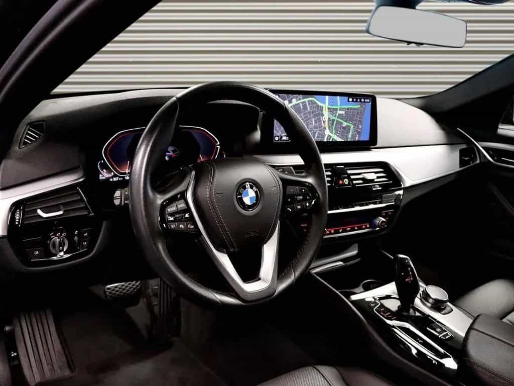 BMW 5 Series 520d Stop & GO 3 Zonen Klimaautomatik 12/2022-photo-13