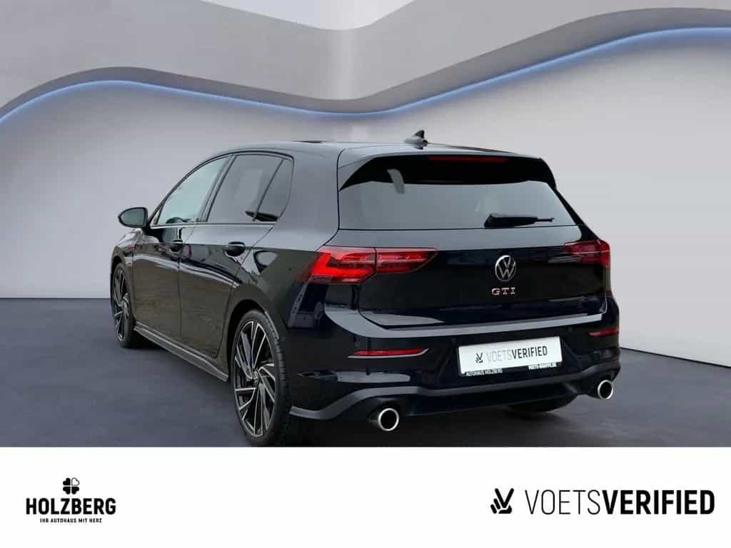 Volkswagen Golf 2.0 TSI GTI DSG AHK+MATRIX+19" 08/2021-photo-3