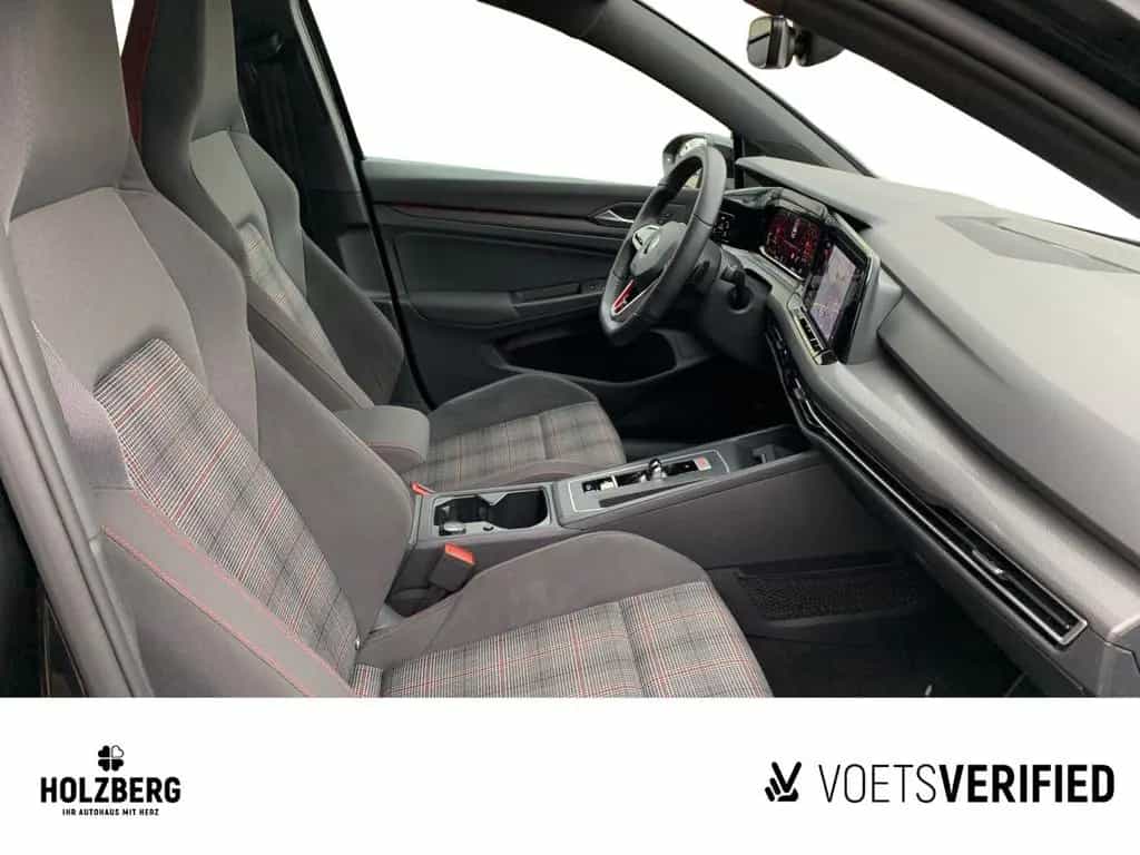 Volkswagen Golf 2.0 TSI GTI DSG AHK+MATRIX+19" 08/2021-photo-7