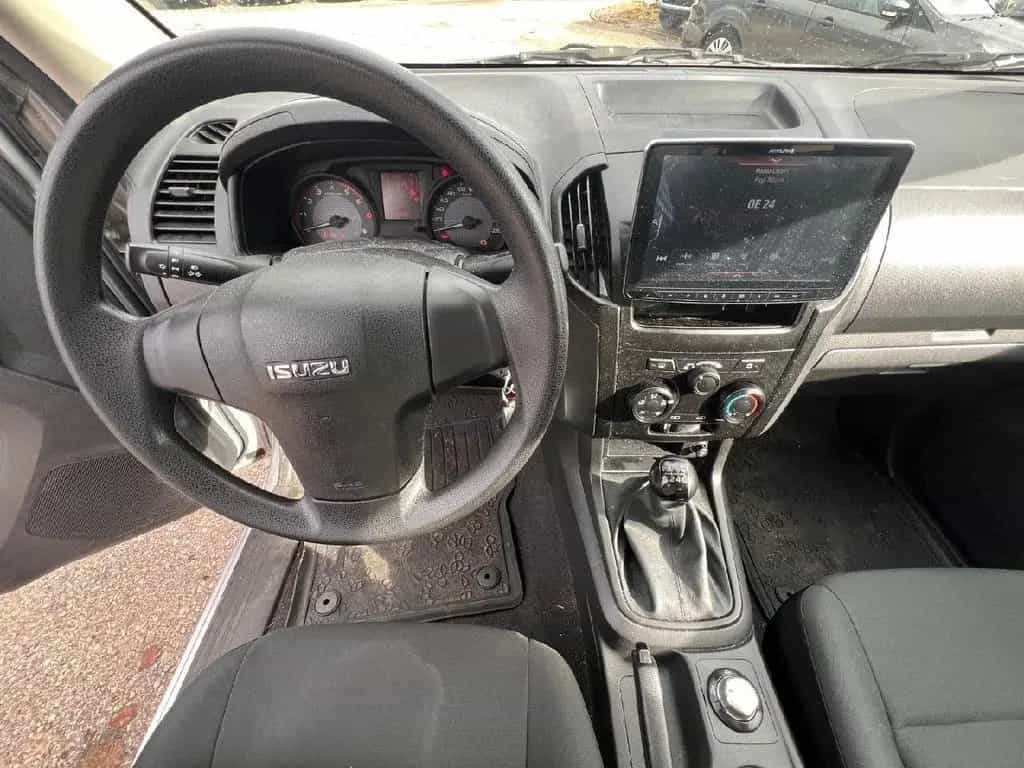 Isuzu D-Max Space Cab 4WD AHK WKR Kamera Bluetoo 11/2019-photo-7