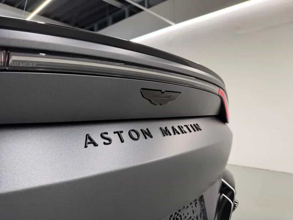 Aston Martin V8 Vantage NEW Vantage S Roadster | Satin Xenon Grey | CCB null-photo-12