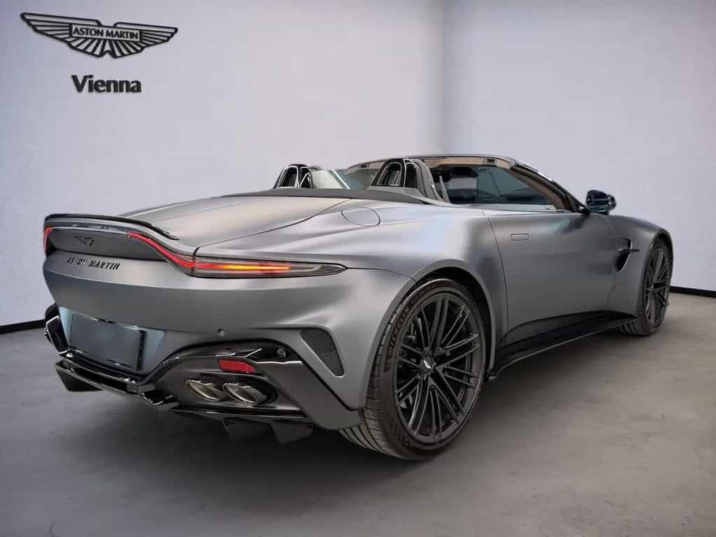 Aston Martin V8 Vantage NEW Vantage S Roadster | Satin Xenon Grey | CCB null-photo-2