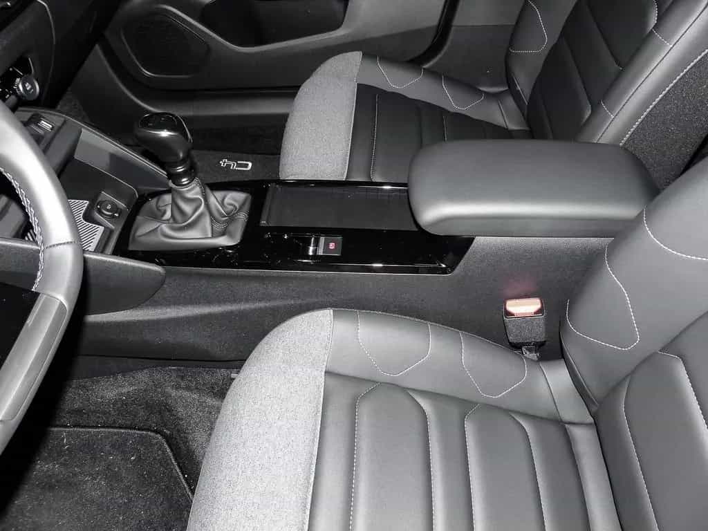 Citroën C4 Shine HUD Navi 360 Kamera LED Apple CarPlay A 08/2023-photo-8