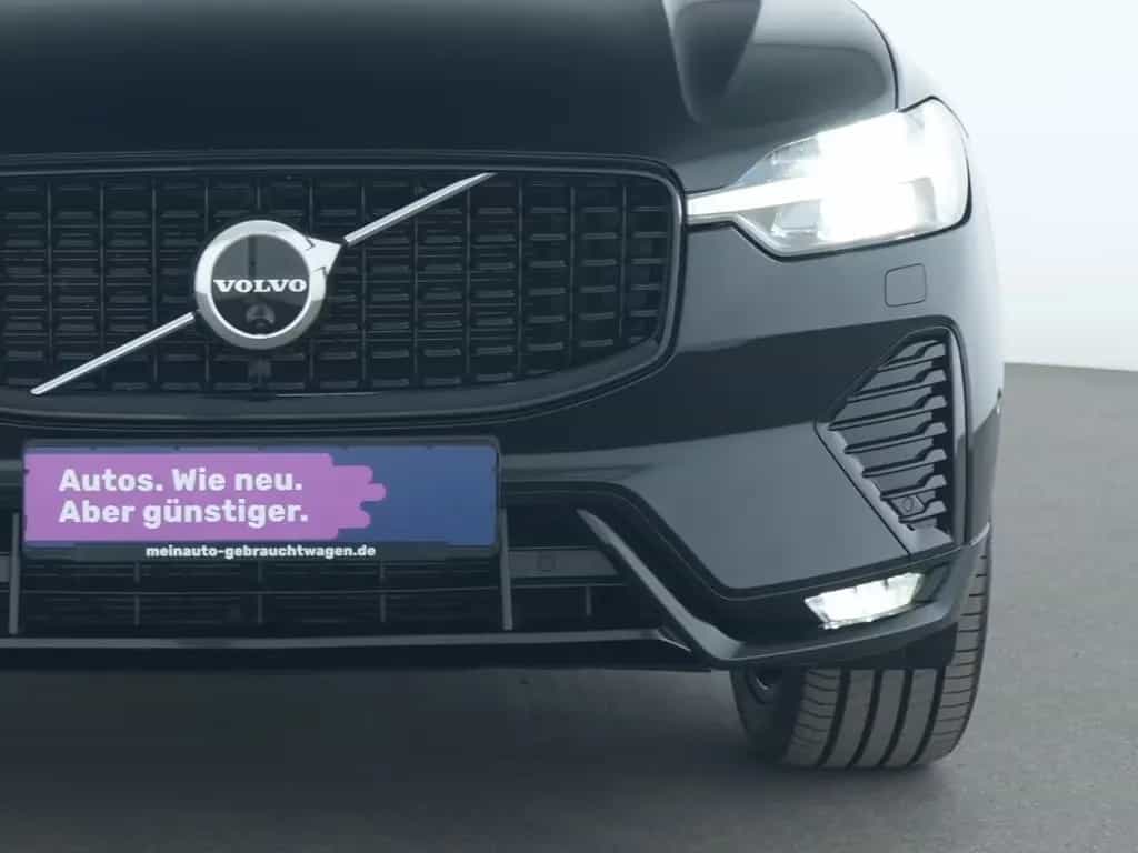 Volvo XC60 Ultimate Dark Adaptives Luftfahrwerk|Pano 11/2022-photo-12