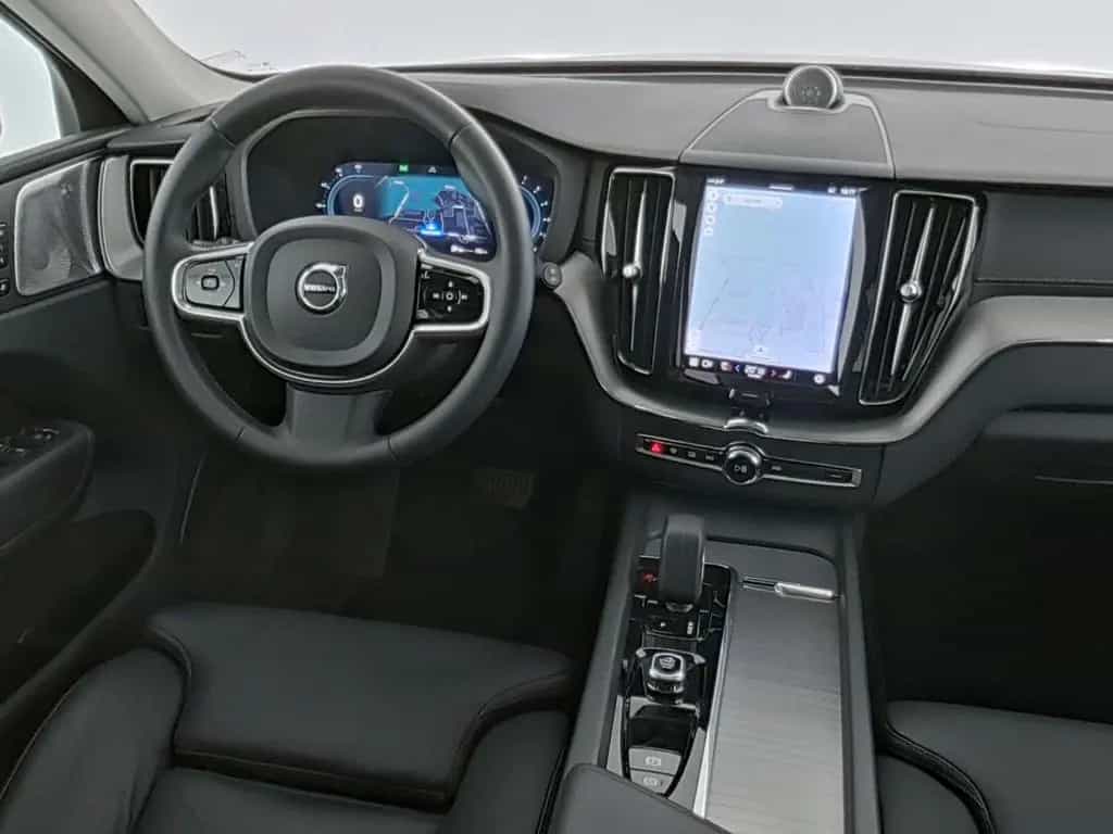 Volvo XC60 Ultimate Dark Adaptives Luftfahrwerk|Pano 11/2022-photo-16