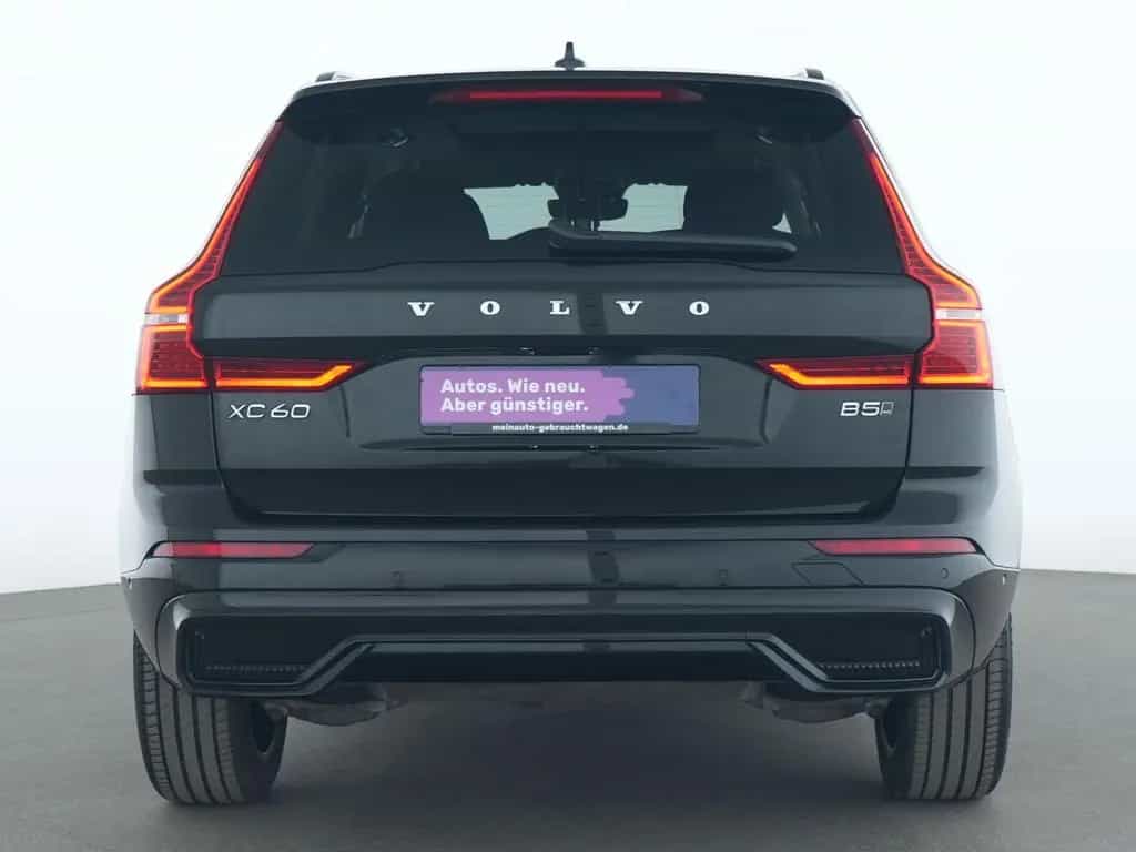 Volvo XC60 Ultimate Dark Adaptives Luftfahrwerk|Pano 11/2022-photo-7