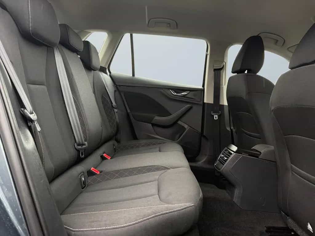 Skoda Kamiq 1.0 TSI Sitzheizung,Parksensoren,LaneAssis 12/2021-photo-10