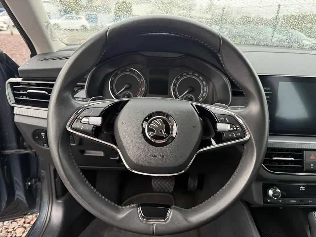 Skoda Kamiq 1.0 TSI Sitzheizung,Parksensoren,LaneAssis 12/2021-photo-20
