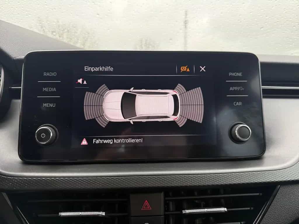 Skoda Kamiq 1.0 TSI Sitzheizung,Parksensoren,LaneAssis 12/2021-photo-25