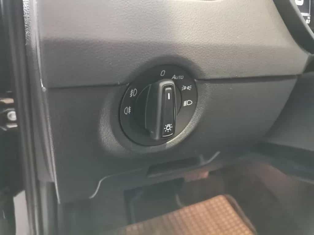 Skoda Octavia 1.0 TSI DSG Style Navi|SHZ|Klimaaut. 01/2019-photo-19