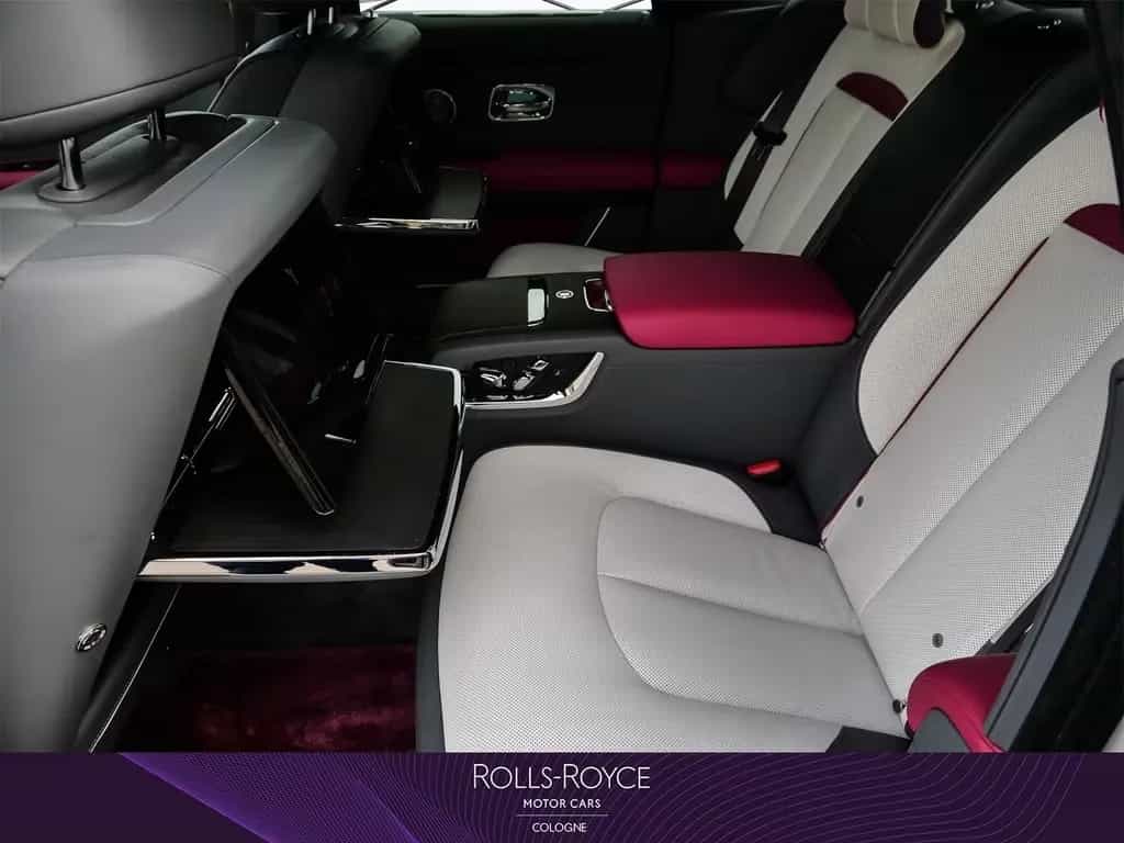Rolls-Royce Ghost PDC V+H DAB Tempomat Wirl. Charg 07/2025-photo-19