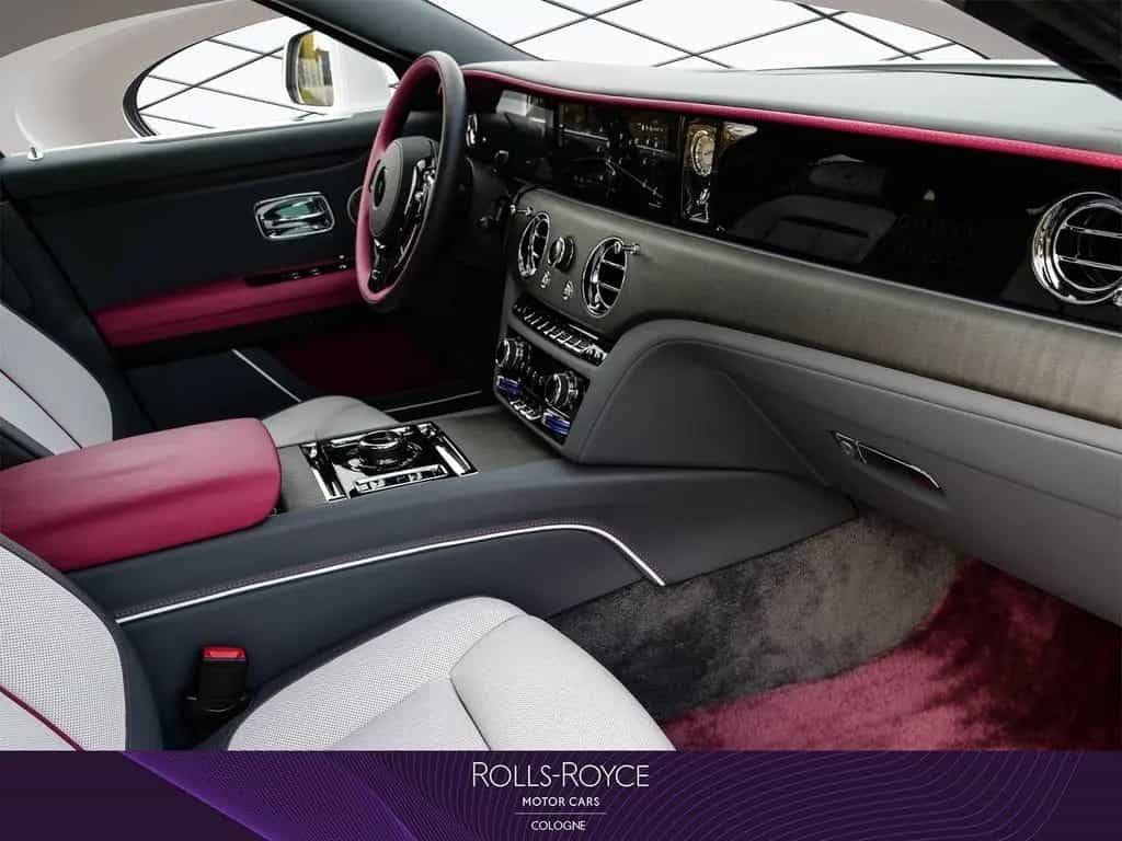 Rolls-Royce Ghost PDC V+H DAB Tempomat Wirl. Charg 07/2025-photo-27