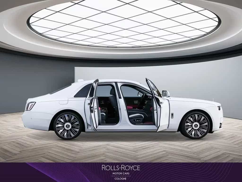 Rolls-Royce Ghost PDC V+H DAB Tempomat Wirl. Charg 07/2025-photo-4