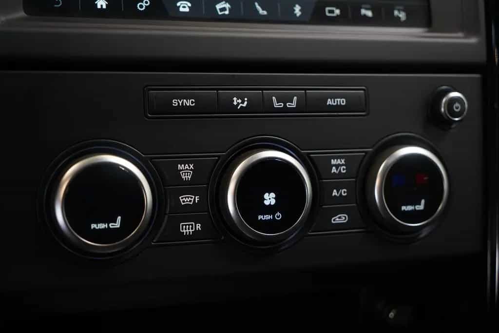 Land Rover Discovery S SD4 *Standheizung *Kamera *AHK * 03/2020-photo-17