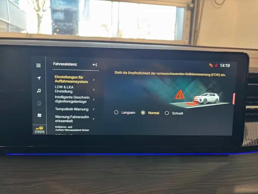 KGM Actyon LUX*Panorama*Navi*360*Towinkel*LED*Spurha null-photo-16