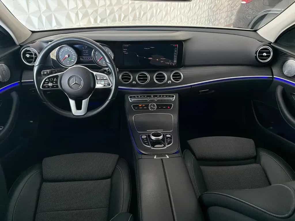 Mercedes-Benz E-Class 450T|PANO|LED|AMG-LINE|BURMESTER|SPUR|AMBIENTE 03/2019-photo-19