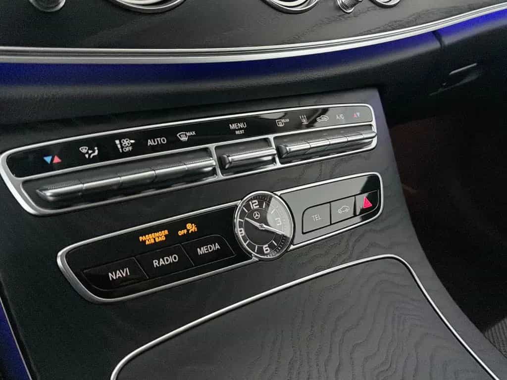 Mercedes-Benz E-Class 450T|PANO|LED|AMG-LINE|BURMESTER|SPUR|AMBIENTE 03/2019-photo-23