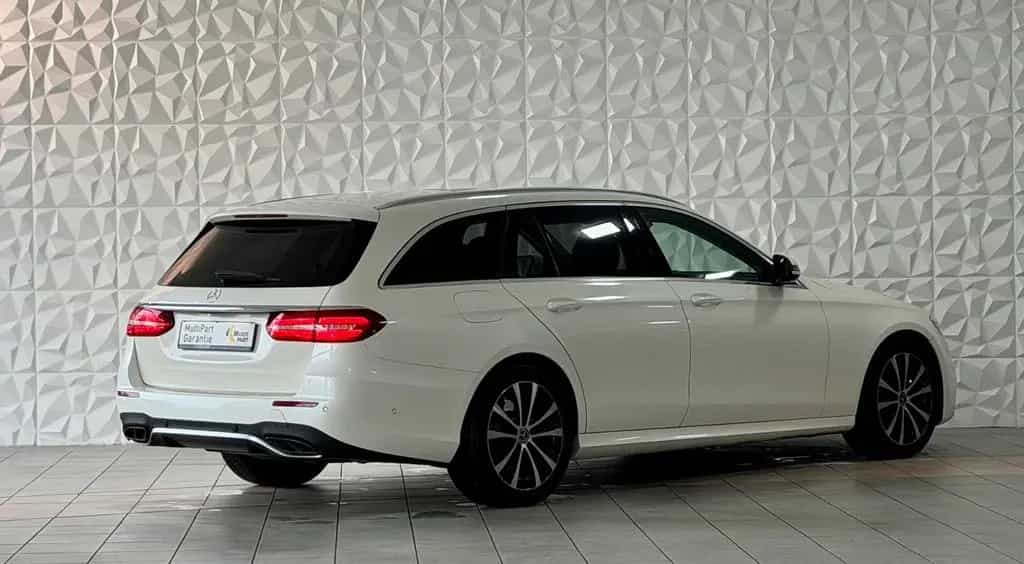 Mercedes-Benz E-Class 450T|PANO|LED|AMG-LINE|BURMESTER|SPUR|AMBIENTE 03/2019-photo-8