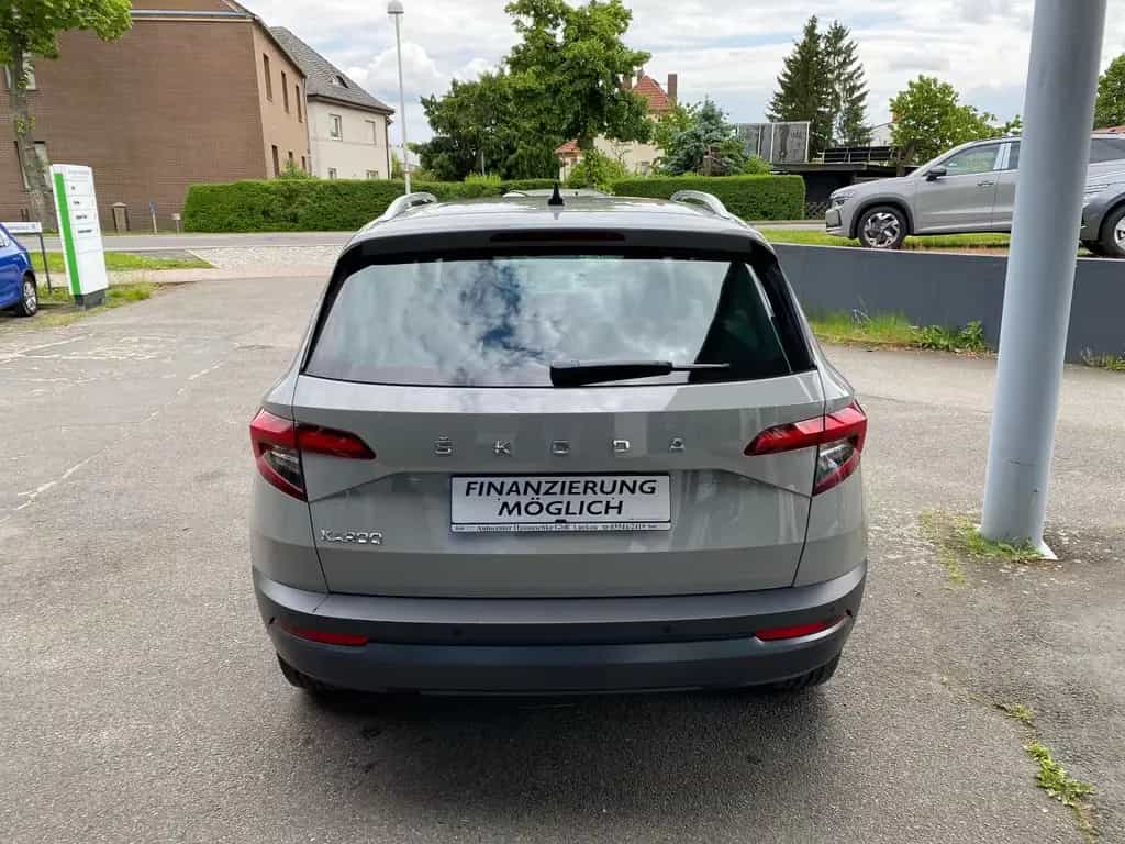 Skoda Karoq 1.5 TSI DSG CLEVER NAV/ACC/PLA/BWSS/BSA 10/2021-photo-10