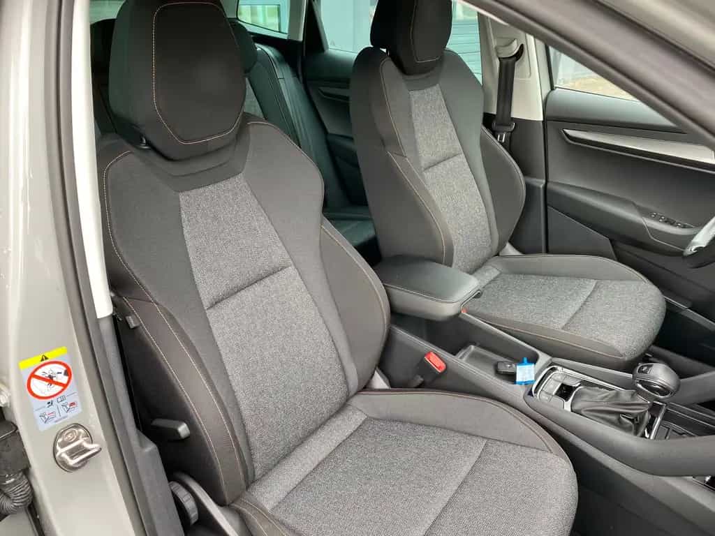 Skoda Karoq 1.5 TSI DSG CLEVER NAV/ACC/PLA/BWSS/BSA 10/2021-photo-24