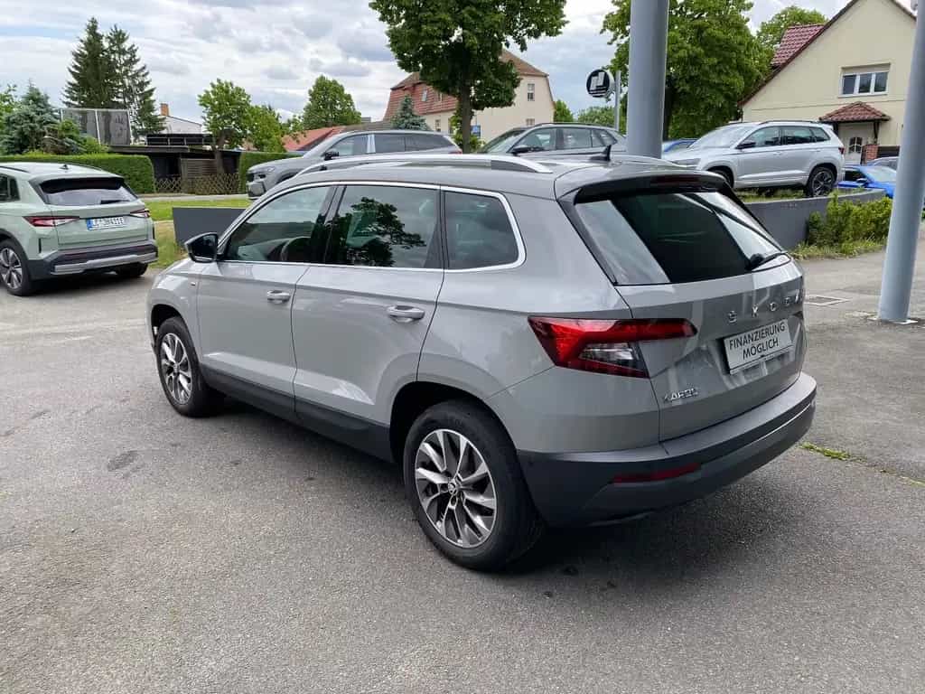 Skoda Karoq 1.5 TSI DSG CLEVER NAV/ACC/PLA/BWSS/BSA 10/2021-photo-8