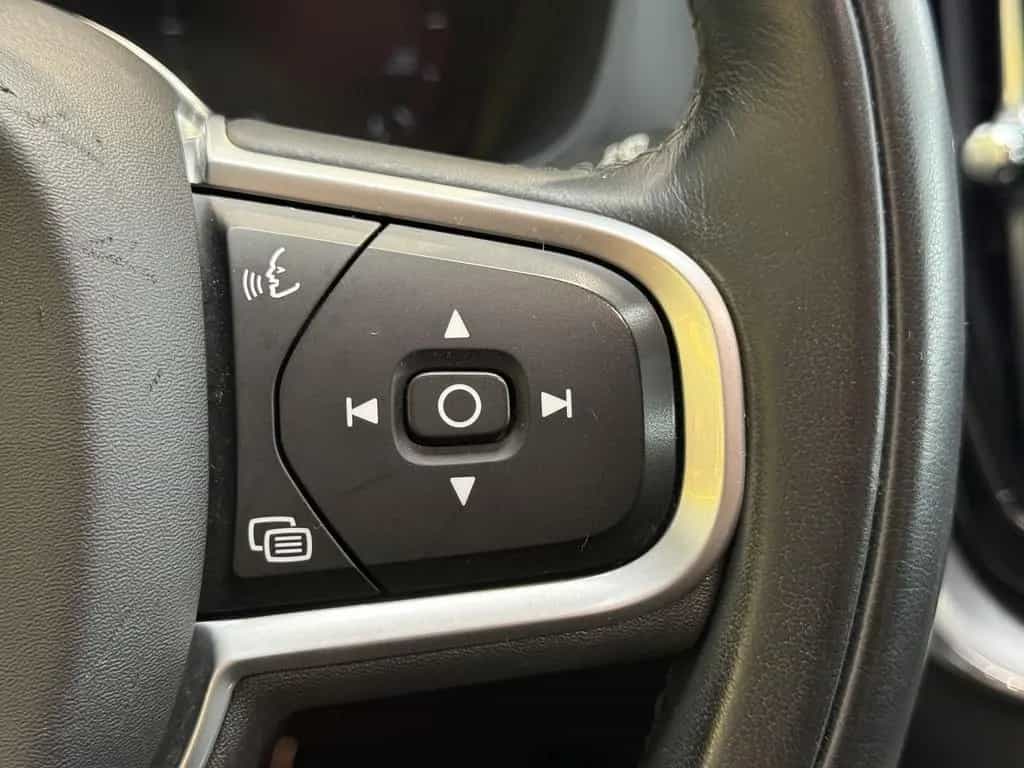Volvo XC60 Momentum Pro|H&K|KAMERA|NAVI|LK+SHZ|SPUR*|T 02/2021-photo-18